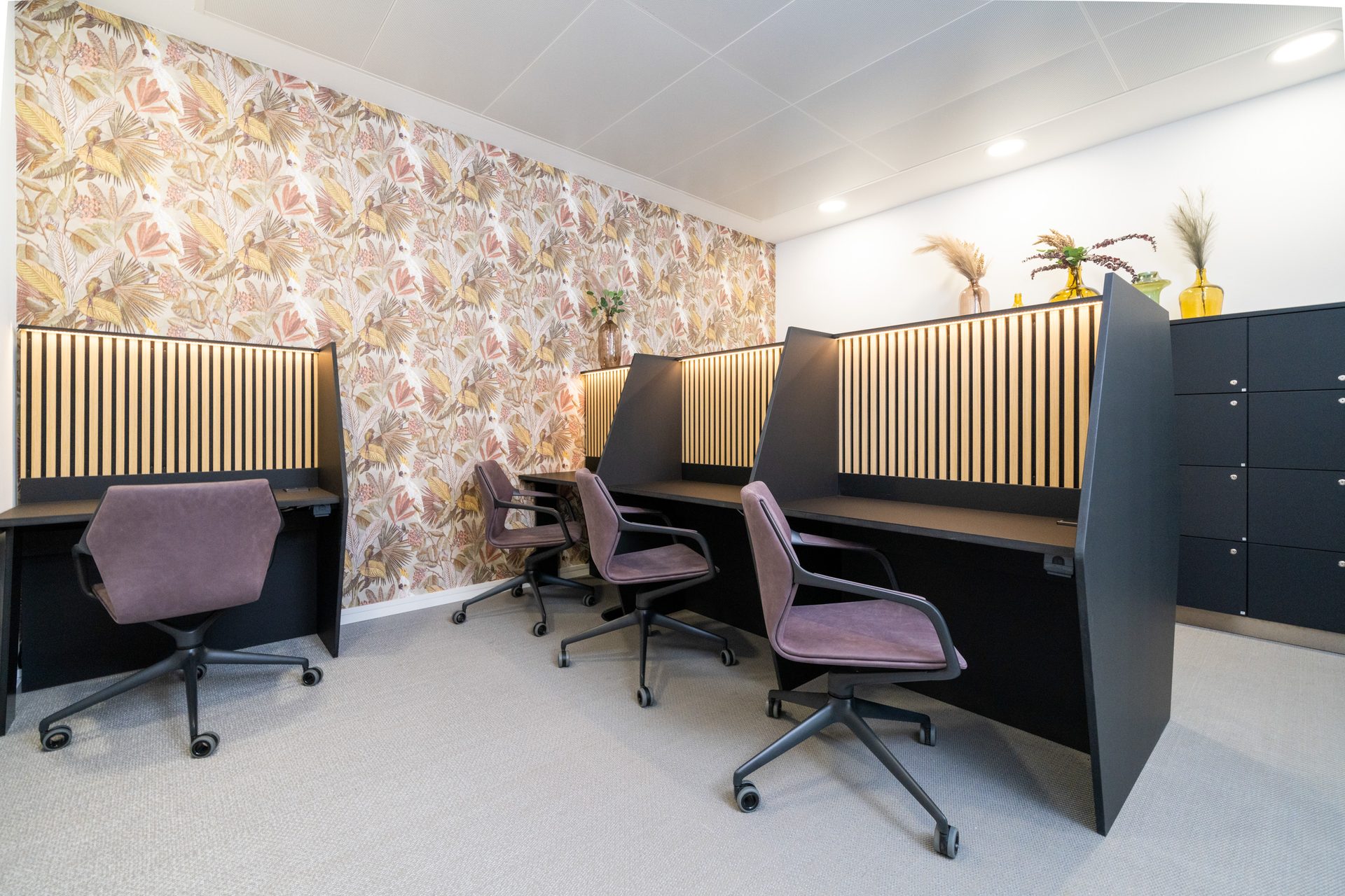 Partitioned workspaces in the office